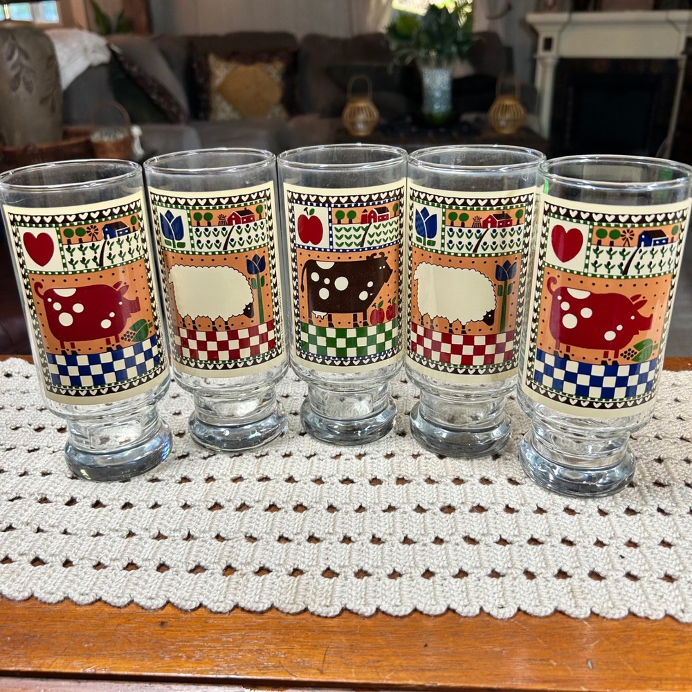 Vintage 1981 Rodger Johnson Farm Animal Glass Tumblers Set of 5 Cow Pig Sheep